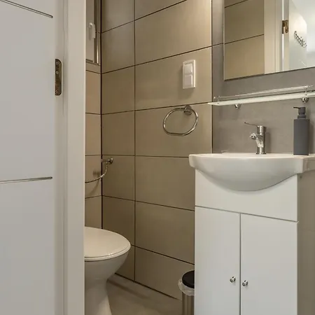 Csibeszke Vendeghaz Guest house