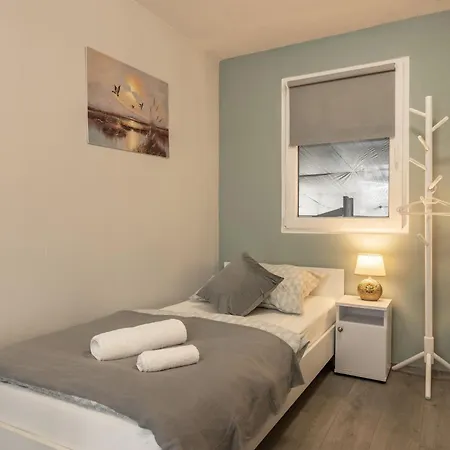 Csibeszke Vendeghaz Tiszacsege